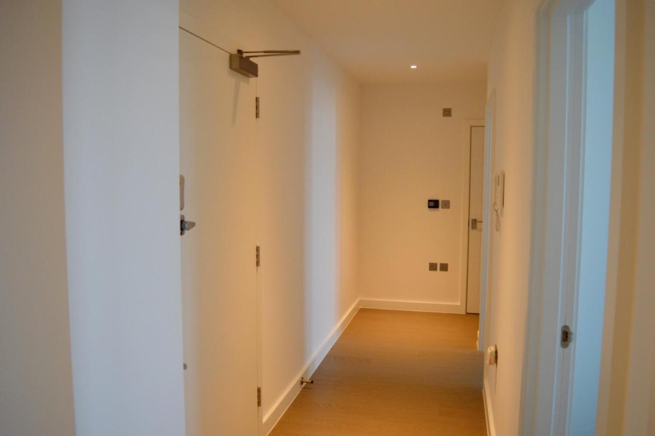 Top Floor Luxury 2 Bedroom St Albans Apartment - Free Wifi Exterior foto